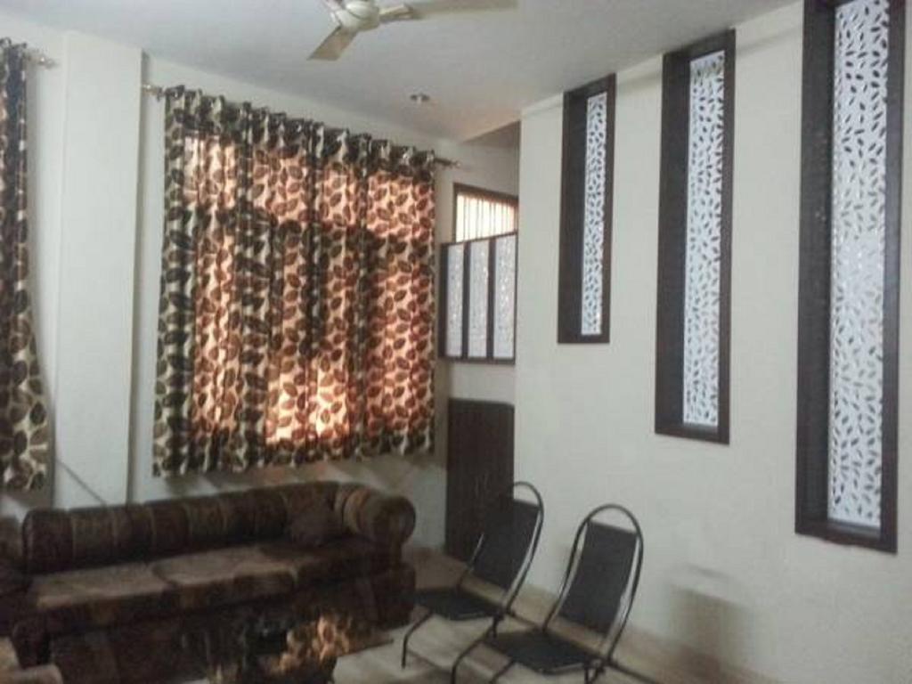 Nest Residency Фаридабад Экстерьер фото